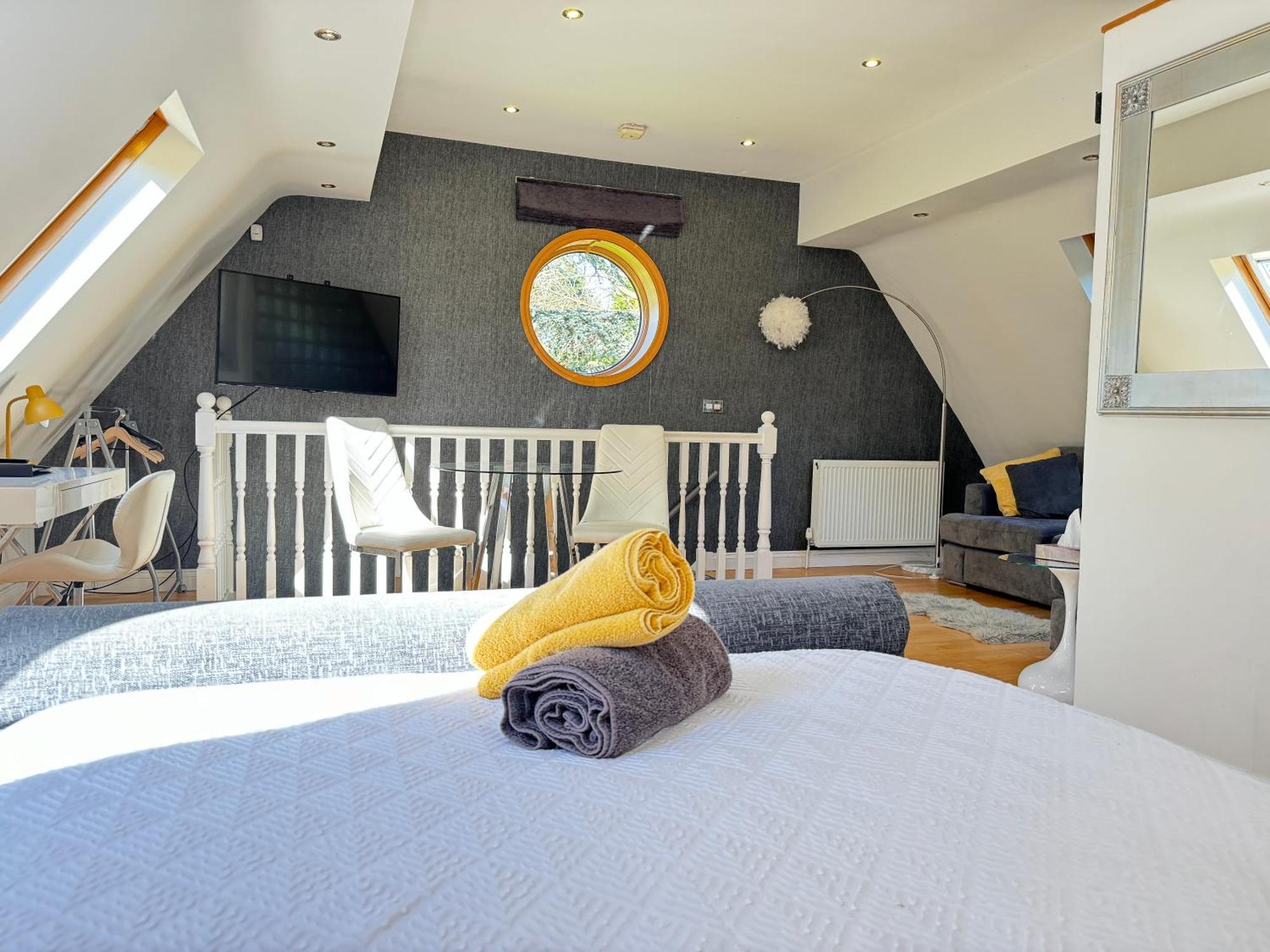 Luxury, Private, Secure Self-Contained Coach House, Near Wythall And Close To The Nec Tanworth Exterior photo